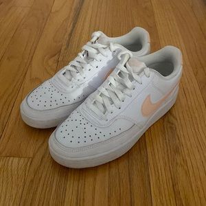 Nike Court Vision Low Women’s Sneakers; Size 7.5